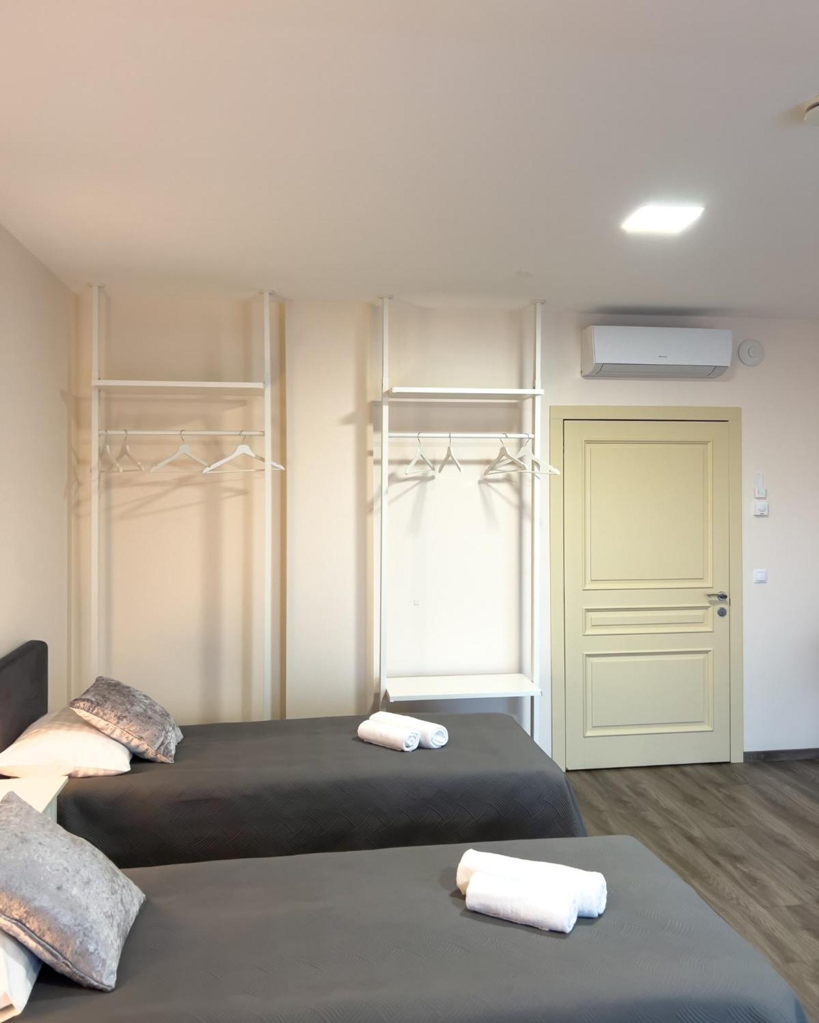 Hotel Sveciu Namai Zara à Tytuvenai Extérieur photo