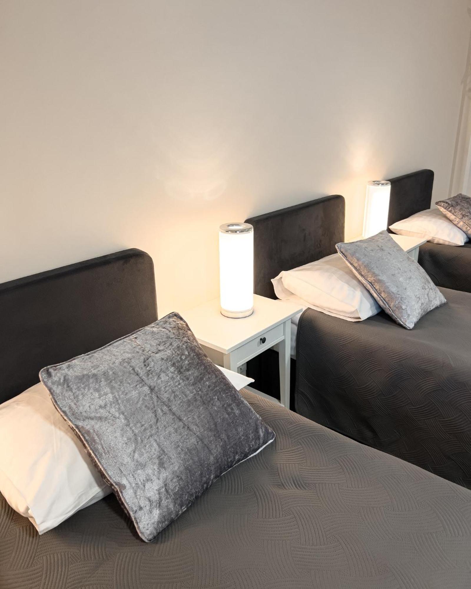 Hotel Sveciu Namai Zara à Tytuvenai Extérieur photo