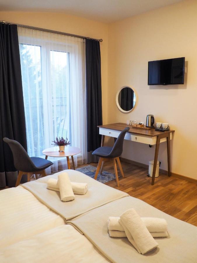 Hotel Sveciu Namai Zara à Tytuvenai Extérieur photo